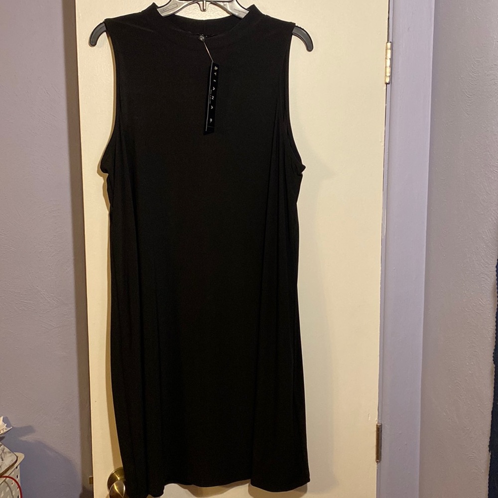 DRESS BRAND NEW WITH TAGS